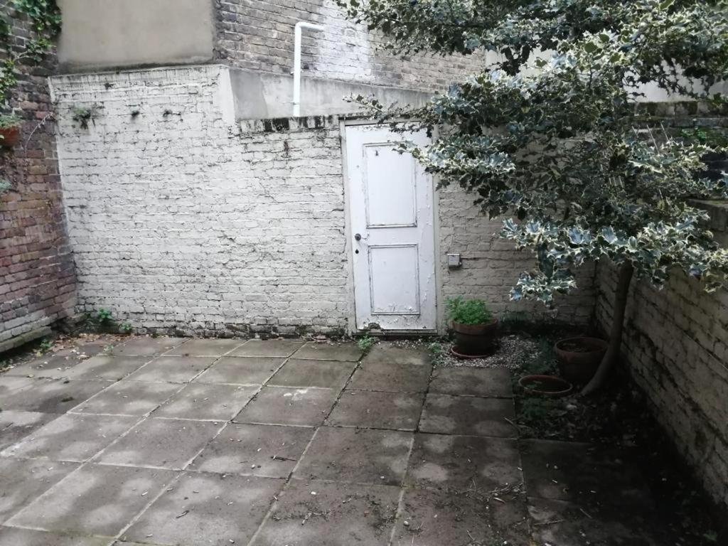 Apartament Entire 2-bedroom Flat In Camden